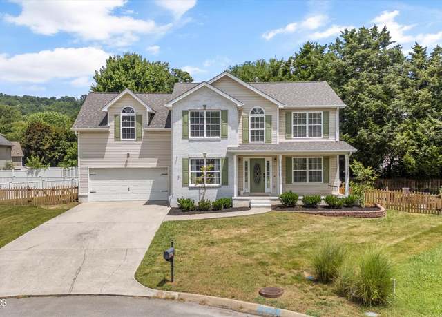 Property at 5403 Sunnyside Lane Ln, Knoxville, TN 37931, 3 beds, 2.5 baths