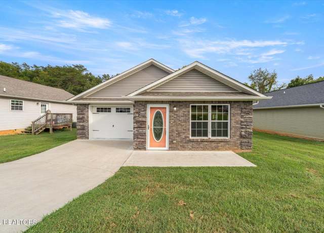 Property at 1718 Watauga St, Sevierville, TN 37876, 2 beds, 2 baths
