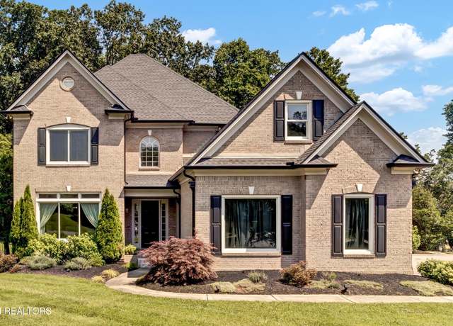 Property at 10 Rockingham Rd, Oak Ridge, TN 37830, 5 beds, 4.5 baths