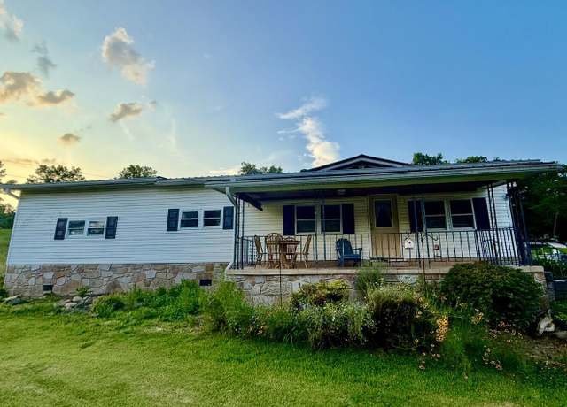 Property at 7717 Rosie Lane Ln, Strawberry Plains, TN 37871, 3 beds, 2 baths