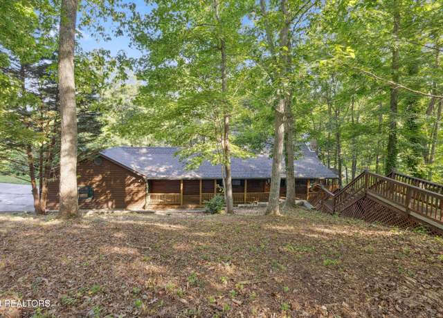 Property at 521 Laurel Lake Cir, Madisonville, TN 37354, 4 beds, 5 baths