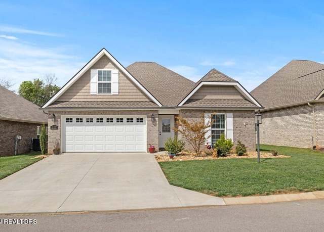 Property at 217 Sand Hills Dr, Maryville, TN 37801, 3 beds, 2 baths