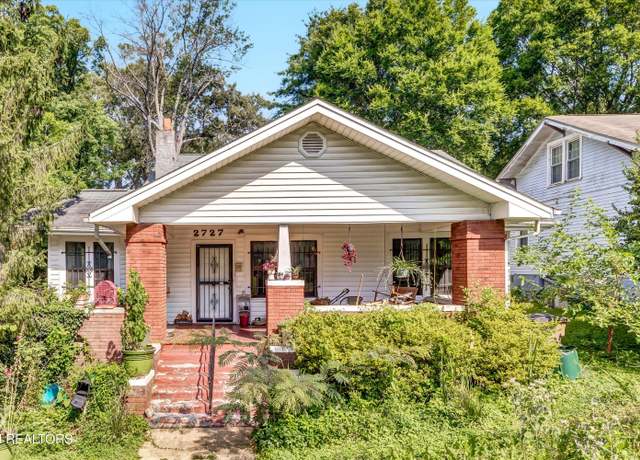 Property at 2727 Martin Luther King Jr Ave, Knoxville, TN 37914, 4 beds, 2 baths
