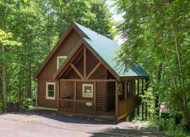 Property at 556 Wildwood Forest Way, Sevierville, TN 37876, 2 beds, 2 baths