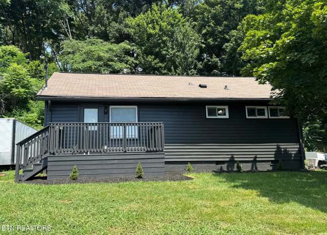 Property at 2525 Truman Ave, Knoxville, TN 37921, 3 beds, 1 bath