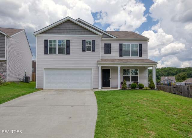 Property at 8036 Free Range Ln, Knoxville, TN 37938, 5 beds, 3 baths
