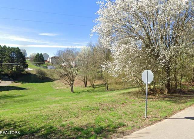 Property at 125 Hillview Ln, Loudon, TN 37774