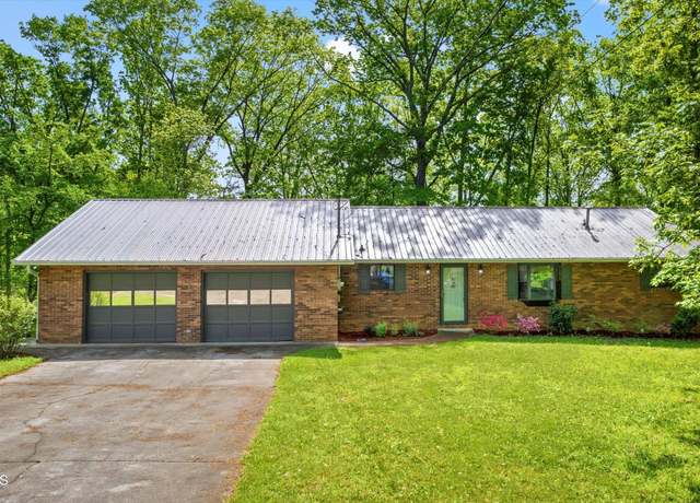 Property at 1396 Willow Creek Ln, Sevierville, TN 37876, 3 beds, 2.5 baths
