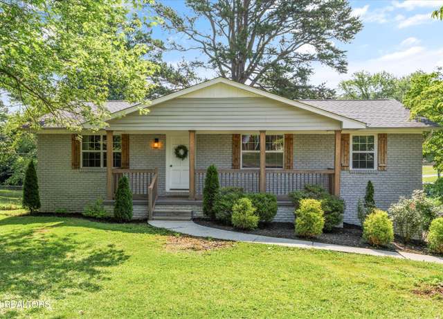 Property at 4420 Felty Dr, Knoxville, TN 37918, 3 beds, 2 baths