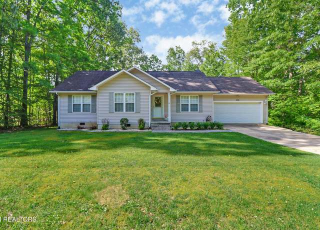 Property at 3021 Shawnee Rd, Crossville, TN 38572, 2 beds, 2 baths