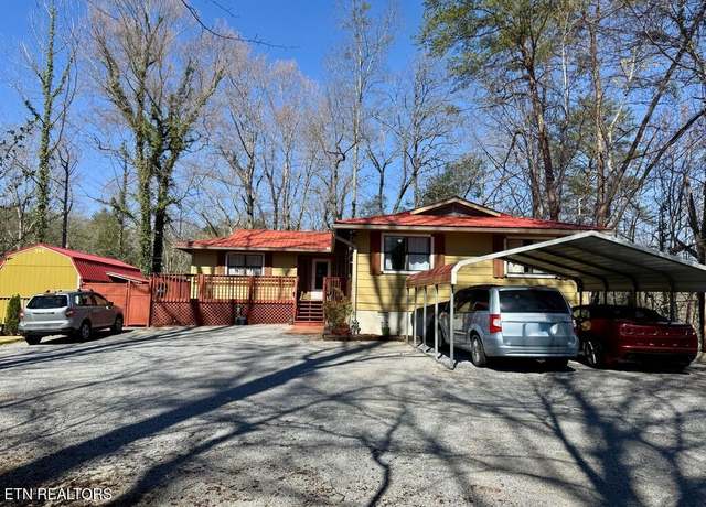 Property at 2136 Daisy Trl, Pigeon Forge, TN 37863, 4 beds, 2 baths