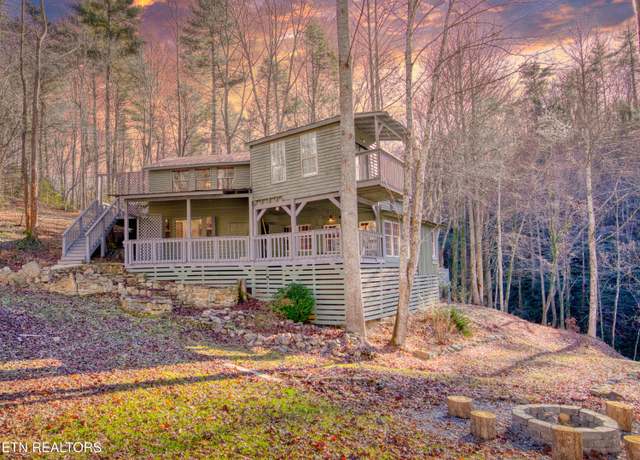 Property at 925/915 Newcombe Branch Way, Cosby, TN 37722, 5 beds, 3 baths