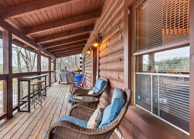 Property at 118 Daryl Way, Sevierville, TN 37876, 2 beds, 2 baths