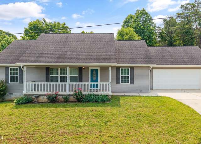 Property at 825 Sues Way, Maryville, TN 37803, 3 beds, 2 baths