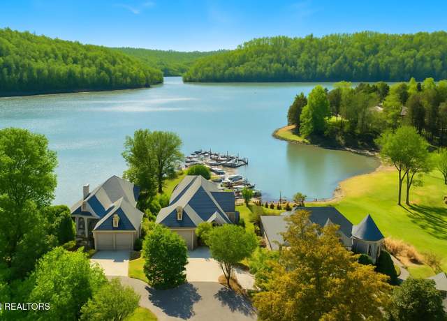 Property at 8500 River Club Way, Knoxville, TN 37922, 4 beds, 4 baths