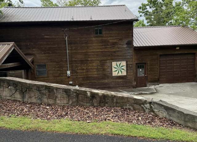 Property at 2006 Regans Ridge Way, Sevierville, TN 37876, 2 beds, 2 baths
