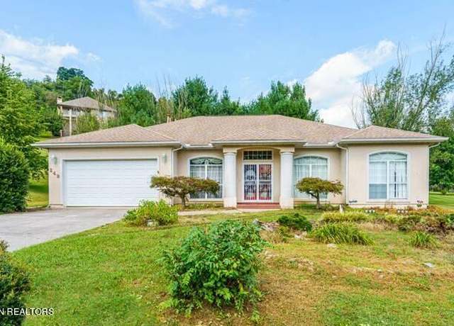Property at 249 Lexington Pl, Sevierville, TN 37862, 3 beds, 2 baths