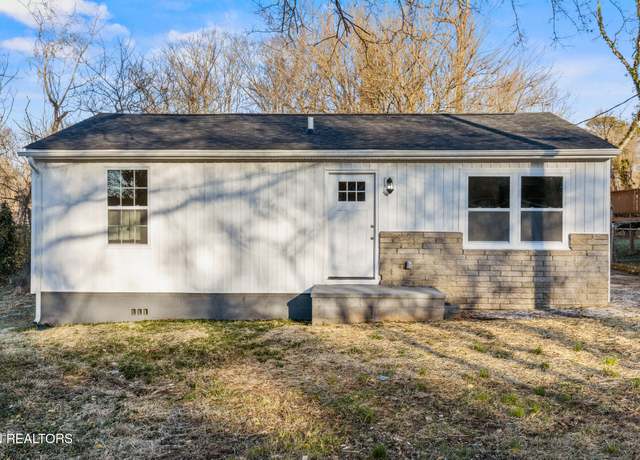 Property at 2127 Garfield Ave, Knoxville, TN 37915, 3 beds, 1.5 baths