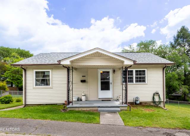 Property at 107 Upsal Rd, Oak Ridge, TN 37830, 2 beds, 1 bath