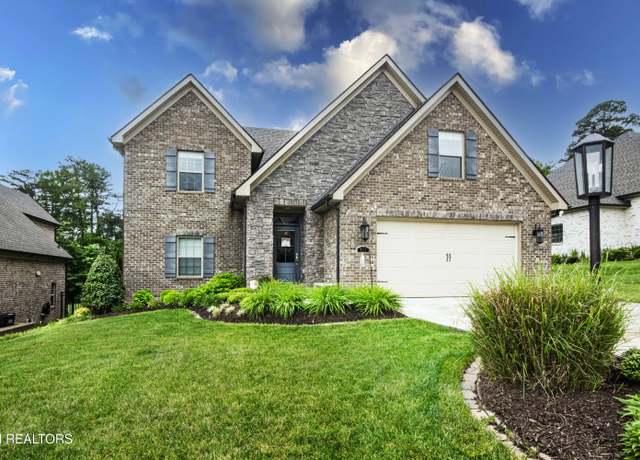 Property at 711 Valley Glen Blvd, Knoxville, TN 37922, 3 beds, 3.5 baths