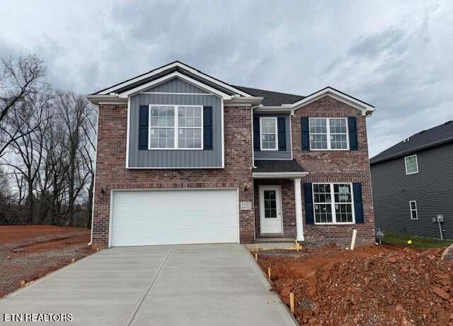 Property at 3521 Crimson Cir, Maryville, TN 37801, 4 beds, 3 baths