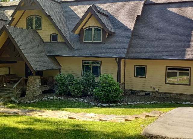 Property at 440 Falls Ln, Oneida, TN 37841, 5 beds, 4.5 baths