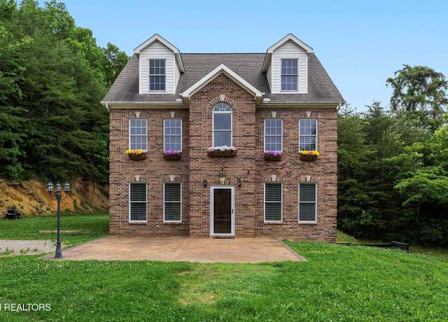 Property at 4914 Circle Rd, Corryton, TN 37721, 3 beds, 3 baths