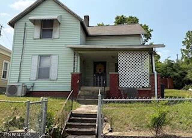 Property at 2311 Parkview Ave, Knoxville, TN 37914, 3 beds, 2 baths