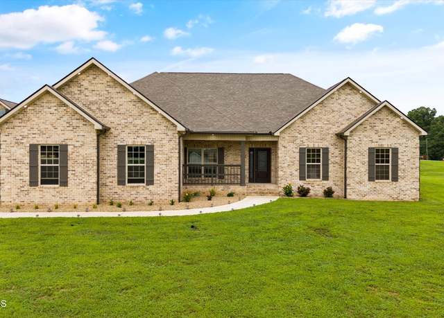 Property at 602 Majestic Mtns Blvd, Walland, TN 37886, 3 beds, 2.5 baths