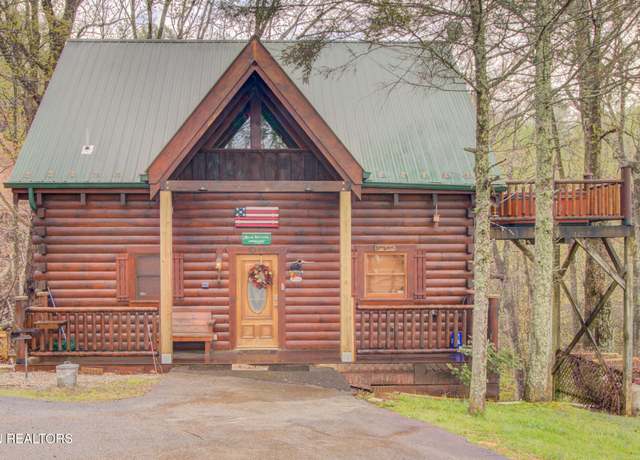 Property at 2409 Holly Pass, Sevierville, TN 37876, 1 bed, 2 baths