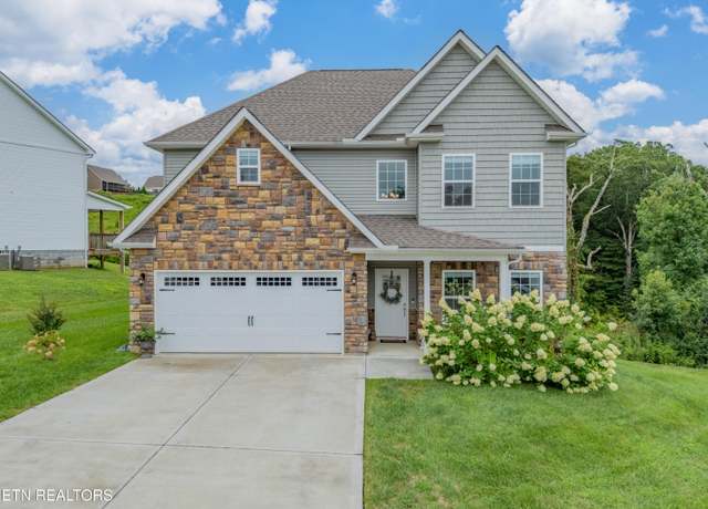Property at 3225 Oakwood Hills Ln, Knoxville, TN 37931, 4 beds, 3 baths