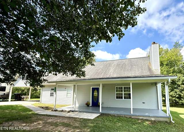 Property at 986 Marlow Cir, Clinton, TN 37716, 4 beds, 3 baths