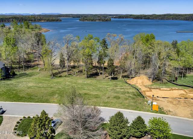 Property at 16718 Lighthouse Pointe Dr, Lenoir City, TN 37772