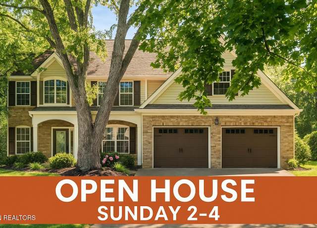 Property at 10820 Parkgate Ln, Knoxville, TN 37934, 5 beds, 3 baths