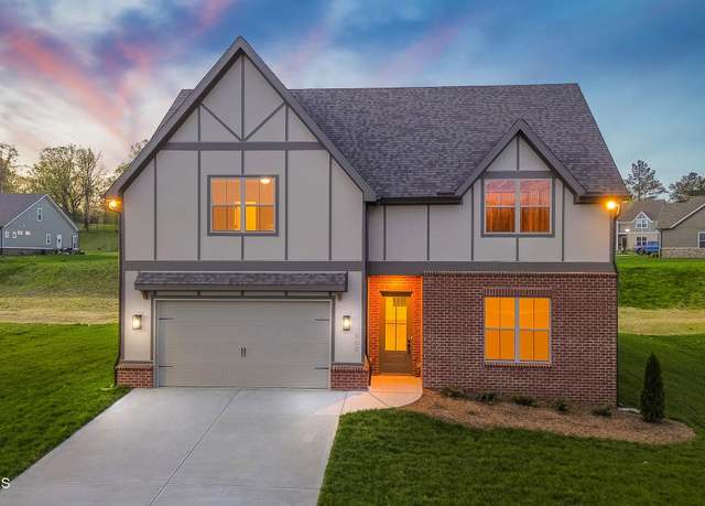 Property at 360 Poppy Pl, Lenoir City, TN 37772, 5 beds, 3 baths