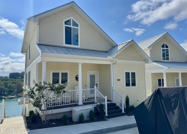 Property at 207(B) N Deer Village Ln, Lafollette, TN 37766, 3 beds, 3.5 baths