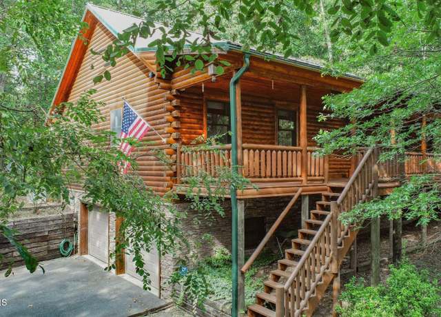 Property at 360 County Square Rd, Newport, TN 37821, 3 beds, 3 baths