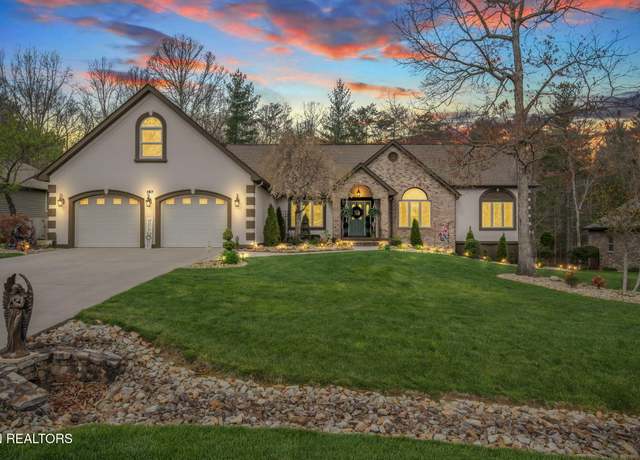 Property at 187 Forest View Dr, Crossville, TN 38558, 3 beds, 2.5 baths