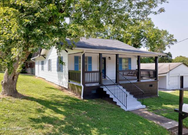 Property at 330 Haywood Ave, Knoxville, TN 37920, 3 beds, 1 bath