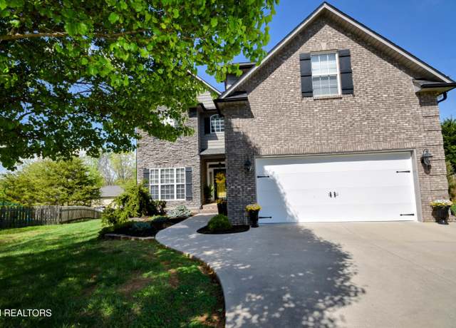 Property at 2919 Timber Green Ln, Knoxville, TN 37921, 3 beds, 3 baths