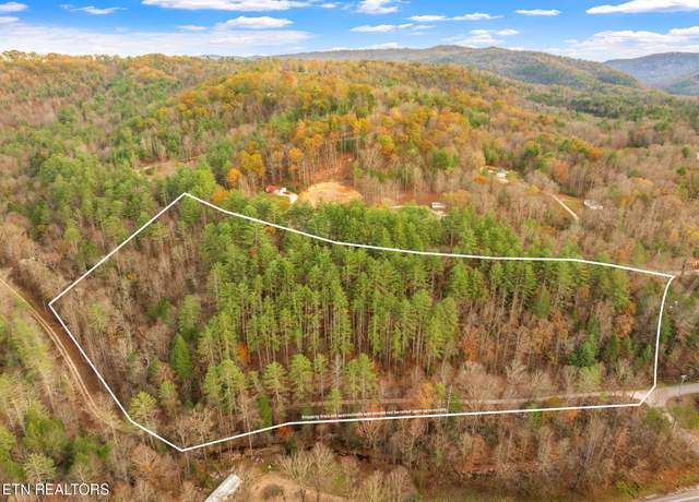 Property at 167 Balfour Dr, Harriman, TN 37748