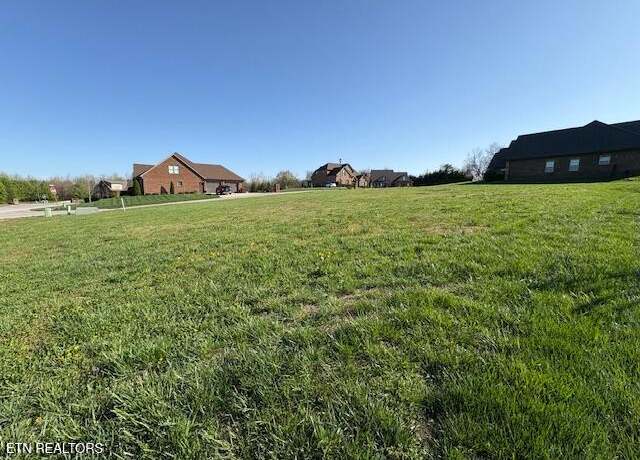 Property at 104 Halifax Ct, Alcoa, TN 37701