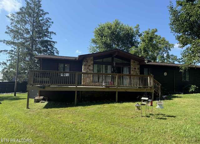 Property at 135 Duncan Ln, Oneida, TN 37841, 3 beds, 2 baths