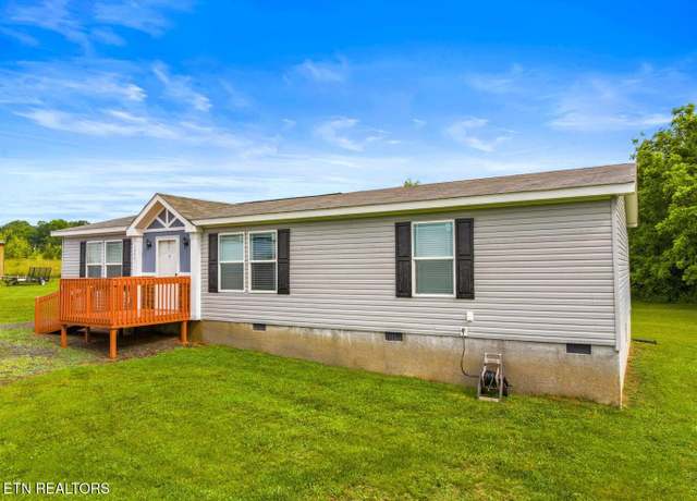 Property at 1357 Valley Home Rd, Dandridge, TN 37725, 3 beds, 2 baths
