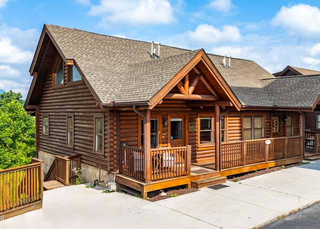 Property at 407 Big Bear Way, Pigeon Forge, TN 37863, 3 beds, 3 baths