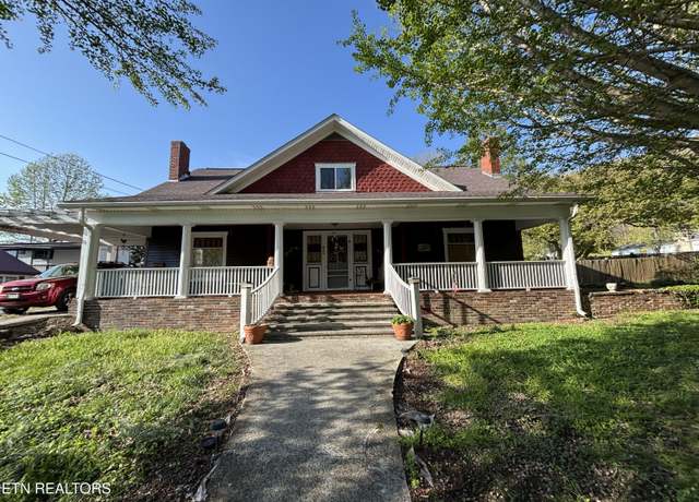 Property at 653 Cumberland Ave, Jellico, TN 37762, 3 beds, 2 baths