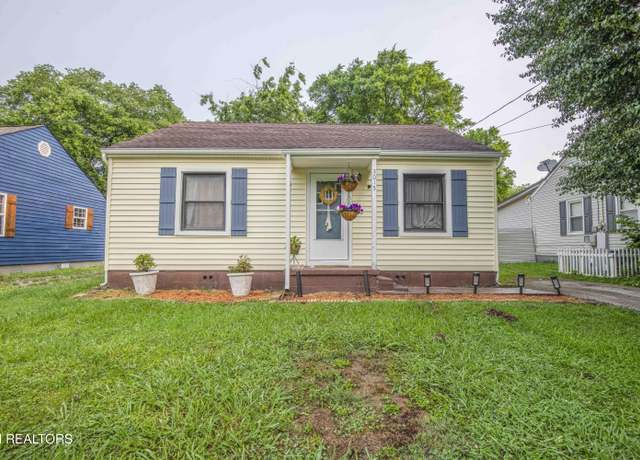 Property at 3015 Boright Dr, Knoxville, TN 37917, 2 beds, 1 bath