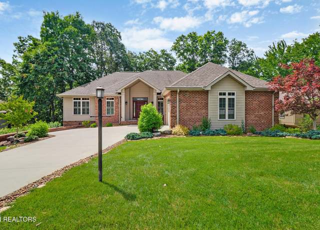 Property at 124 Lynhurst Dr, Crossville, TN 38558, 5 beds, 3 baths