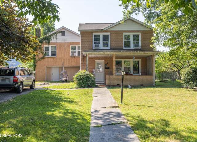 Property at 722 Sewanee St, Harriman, TN 37748, 4 beds