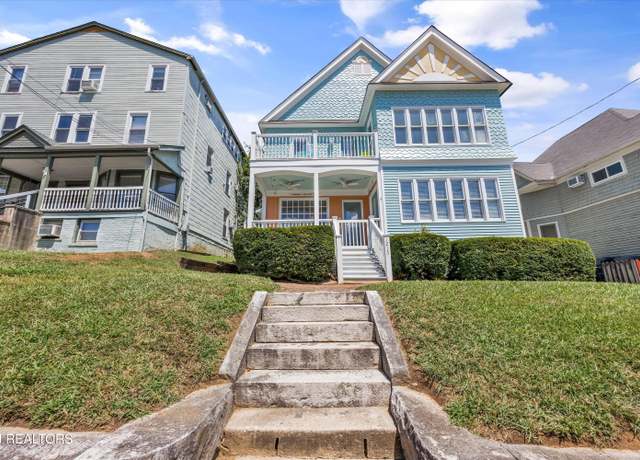 Property at 1215 Clinch Ave, Knoxville, TN 37916, 4 beds, 3 baths